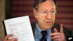 ایروین کاتلر، حقوقدان سرشناس یهودی و دادستان کل سابق کانادا