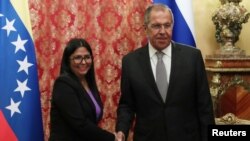 Ngoại trưởng Nga Sergei Lavrov gặp Phó TT Venezuela Delcy Rodriguez ở Moscow, Nga, ngày 21//8/2019. REUTERS/Evgenia Novozhenina