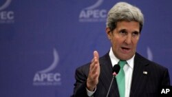 Henrik Kristoffersen of Norway poses with the &quot;victory reindeer&quot; Lars, named after his father, after winning the men&#39;s slalom event during the FIS Alpine Skiing World Cup race in Levi, Kittila.