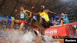 Benjamin Kiplagat avait représenté l'Ouganda sur 3.000 mètres steeple lors de plusieurs éditions des Jeux olympiques et des championnats du monde.