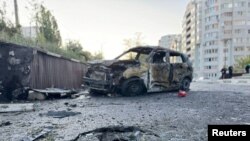 រថយន្ត​មួយ​បាន​ឆេះខ្ទេចខ្ទីបន្ទាប់ពី​ការវាយប្រហារ​ដោយ​អ៊ុយក្រែន​នៅ​ក្នុងទីក្រុង​ Belgorod ប្រទេស​រុស៊្សី​កាលពីថ្ងៃទី​០៩ ឧសភា ឆ្នាំ២០២៤។