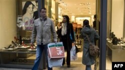 აშშ-ში სადღესასწაულო ხარჯვები იზრდება