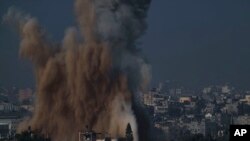 ภาพการโจมตีทางอากาศโดยอิสราเอลในฉนวนกาซ่าเมื่อ 10 พฤศจิกายน 2023 (ที่มา: AP)