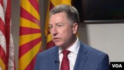 Kurt Volker u razgovoru za makedonski servis Glasa Amerike (Foto: VOA)