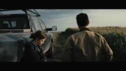 美国万花筒：电影《星际穿越》掀起“星际热”