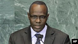 President of Niger Salou Djibo, addresses the 65th session of the United Nations General Assembly at UN headquarters, 23 Sept 2010 (File Photo)