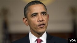 Presiden AS Barack Obama menyampaikan pidatonya mengenai situasi di Mesir, Selasa malam (2/1).