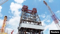 멕시코만에 있는 BP사의 유정탑 (자료사진)