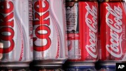 Des canettes de soda