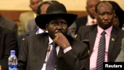 Presiden Sudan Selatan Salva Kiir menghadiri pertemuan puncak blok regional Afrika Timur IGAD di ibukota Ethiopia, Addis Ababa, Kamis (13/3). 