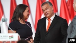 Katalin Novak i Viktor Orban, arhiva (ATTILA KISBENEDEK / AFP)