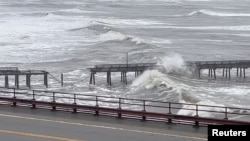 Posjedice nevremena u Santa Kruzu, u Kaliforniji (Foto: Kelly Pound/via REUTERS)