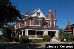 The Pollock-Capps House is a Victorian mansion built in 1898 in Fort Worth, Texas. (Photo by Carol Highsmith)