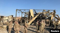 پایگاه عین الاسد در استان انبار واقع در عراق پس از حمله موشکی 