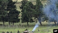 شام: فوج سے بغاوت کرنے والوں کی حمایت میں ریلیاں