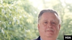 دکتر رویس در دوران بازنشستگی