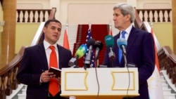 Tojikistonda AQShga nisbatan munosabat qanday?