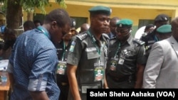 Sufeton 'Yan Sandan Najeriya Yana Rangadin Runfunan Zabe