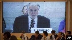 Brazilian diplomat Paulo Sergio Pinheiro delivers the report of the Independent Commission of Inquiry on Syria during to the Human Rights Council at the United Nations in Geneva, Switzerland, September 17, 2012.