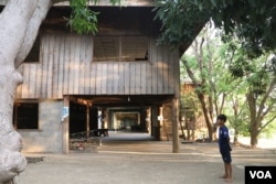 The home of military commander, Ta Mok, which is located in Anlong Veng district, becomes a tourist place, January 5, 2019. (Sun Narin/VOA Khmer)