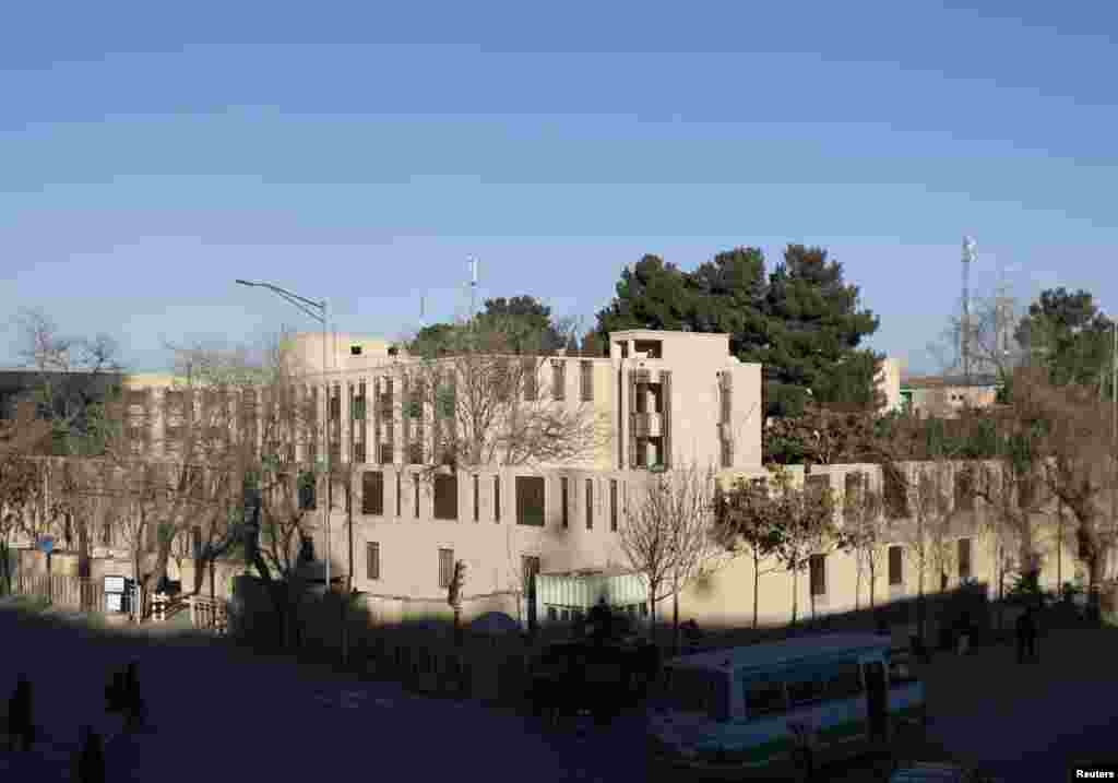 هوتل کابل سرینا پس از نزدیک به دو دهه خدمت، فعالیت خود را پایان داد. &nbsp;