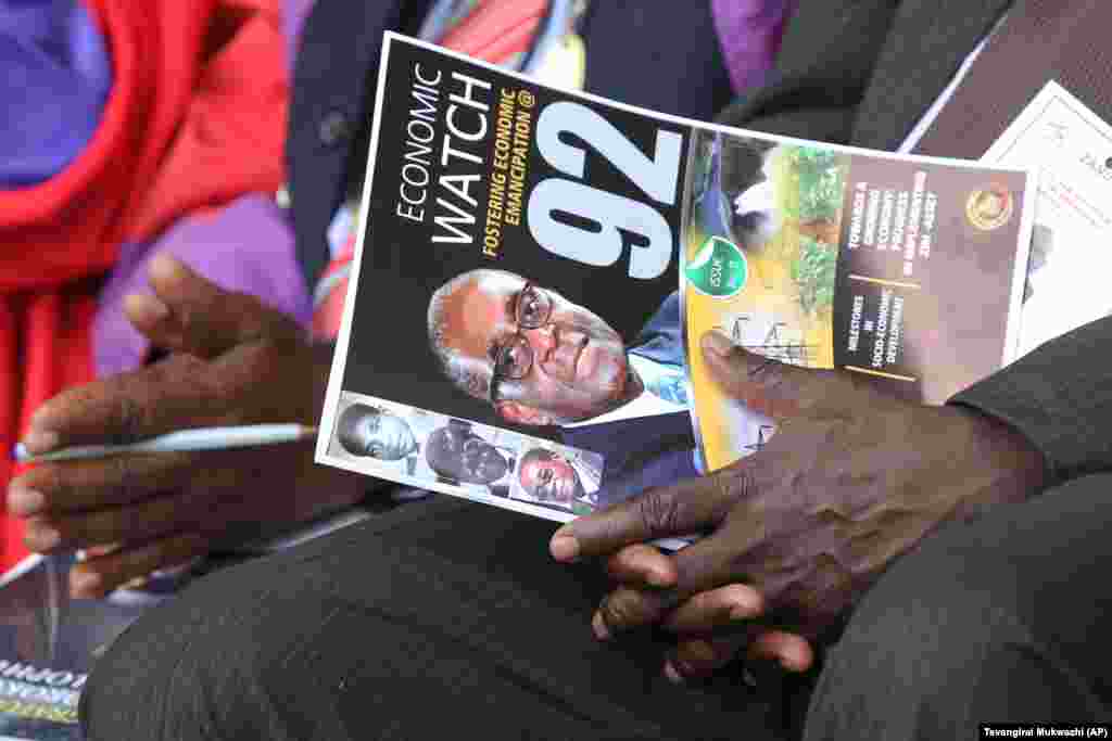 An yi bukin zagayowar ranar haihuwar shugaba Mugabe.