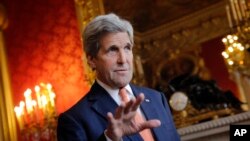 John Kerry, le secrétaire d 'Etat américain, en visite à Paris pour des entretiens sur le conflit syrien le lundi 9 mai 2016. 