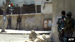 Situasi keamanan di ibukota Damaskus semakin tak terkendali setelah serangan yang menewaskan 3 pejabat tinggi Suriah (18/7). 