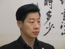 台湾无党籍立委林昶佐（美国之音张永泰拍摄）