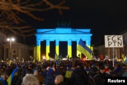 Germaniya Rossiyani bosqinchi kuch deb biladi va Ukrainani quvvatlab kelmoqda, Berlin, 24-fevral, 2025