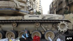 Hukumat qonli to’qnashuvlar uchun kechirim so’rab, tekshiruv va’da qildi