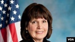 بتی مک کولوم، عضو مجلس نمایندگان ایالات متحده