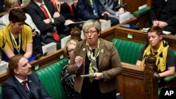 Lawmaker of SNP (Scottish National Party) Joanna Cherry speaks during the Brexit debate inside the House of Commons parliament in London, Oct. 19, 2019. 