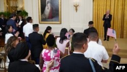 Fuqarolik olish marosimi, Oq uy, Vashington, 2021-yil, 2-iyul