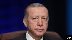 Cumhurbaşkanı Recep Tayyip Erdoğan, bugün Ermenistan Başbakanı Nikol Paşinyan'la bir telefon görüşmesi yaptı. 