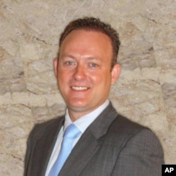 拉切尔•杜肯的律师迈克•考克斯