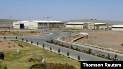 Fasilitas pengayaan uranium Natanz sekitar 250 kilometer selatan Ibu Kota Iran, Teheran. 