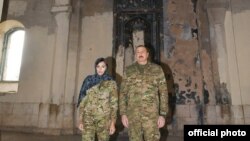 İlham Əliyev və Mehriban Əliyeva Ağdam məscidində 