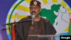 Karamin ministan lafiya, dakta Oloruninbe Mamora.