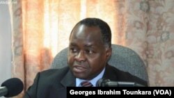 Hubert Oulaye, ancien ministre et cadre du FPI a récemment bénéficié d'une liberté provisoire, à Abidjan, le 10 juin 2017. (VOA/Georges Ibrahim Tounkara)