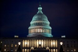 Kongressda demokratlar Tramp ma'muriyatini Afg'oniston ayollari taqdiriga befarqlikda ayblamoqda