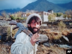 Najibullah, Badkhen's bodyguard in Afghanistan