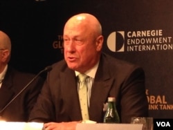 卡内基和平基金会研究副总裁、前美在台协会台北办事处处长包道格（资料照）