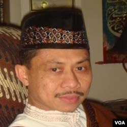 Imam Indonesia di New York, Shamsi Ali.
