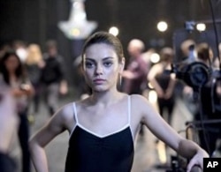 Mila Kunis in BLACK SWAN.
