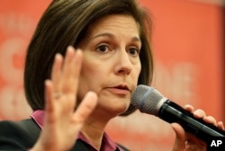 캐서린 코테즈 마스토 민주당 상원의원.