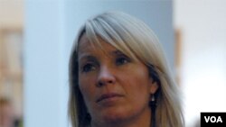 Menlu Denmark Lene Espersen membela kebebasan berpendapat di Denmark.