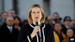Menteri Dalam Negeri Inggris, Amber Rudd di London, 23 Maret 2017 (Foto: dok).