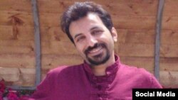 روح الله مردانی، معلم زندانی در اوین