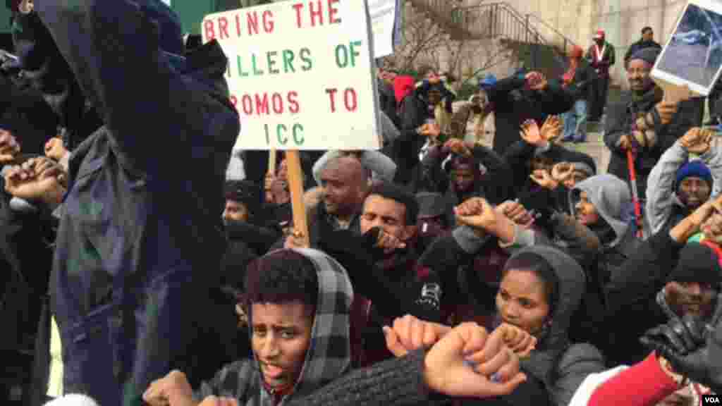 ኣብ ዝተፈላለዩ ክፍለ-ግዝኣት ኣሜሪካ ዝነብሩ ተወላዶ ኦሮሞ ናይ ተቓውሞ ሰልፊ ኣካይዶም